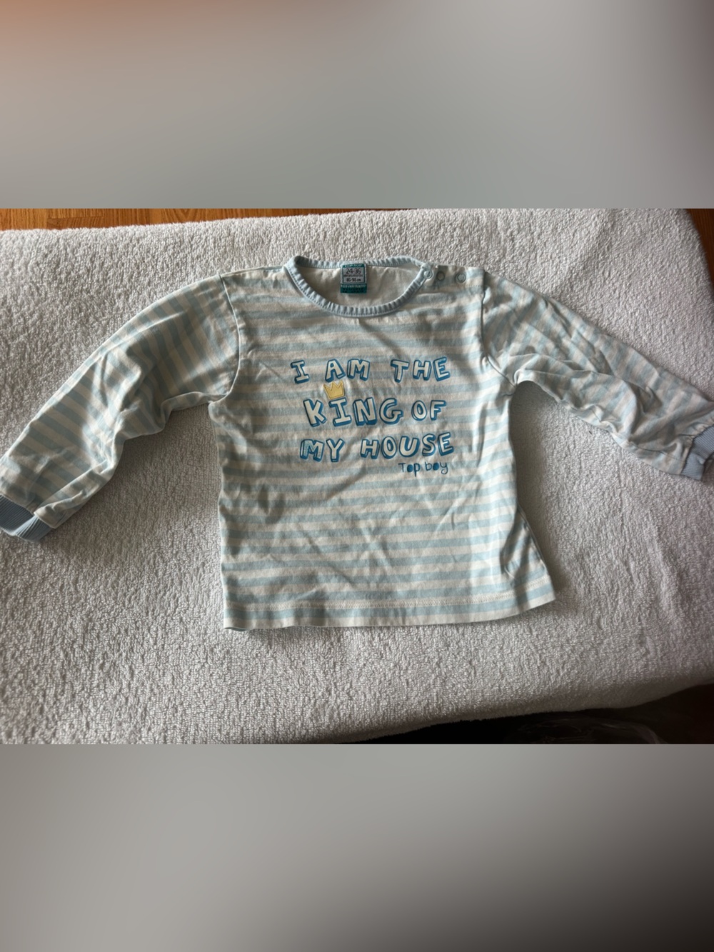Light Blue & White Striped Long Sleeve Tee by - 'I Am The King Of My House'